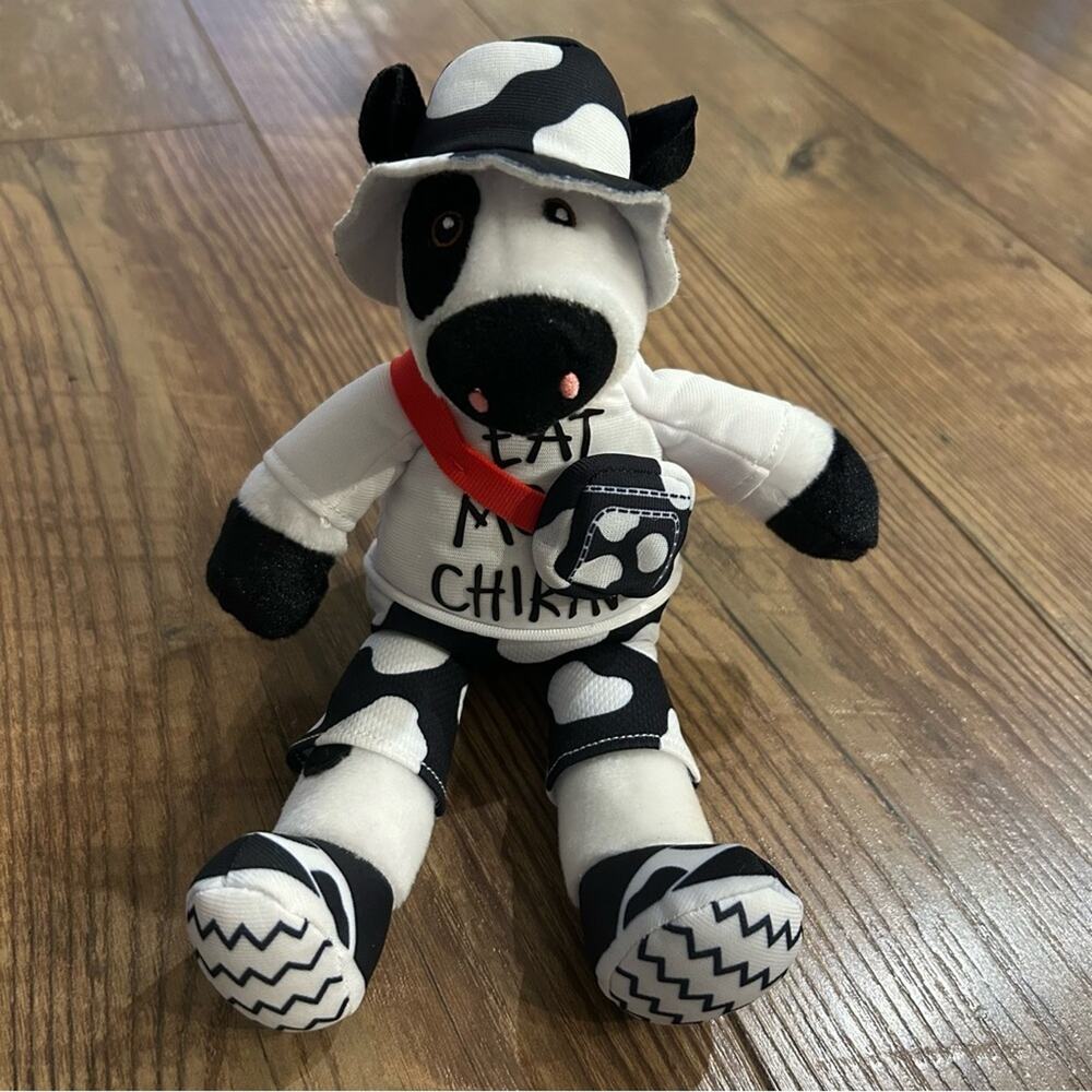 Chick-fil-A Summer 2024 Plush Cow Toy Eat Mor Chikin